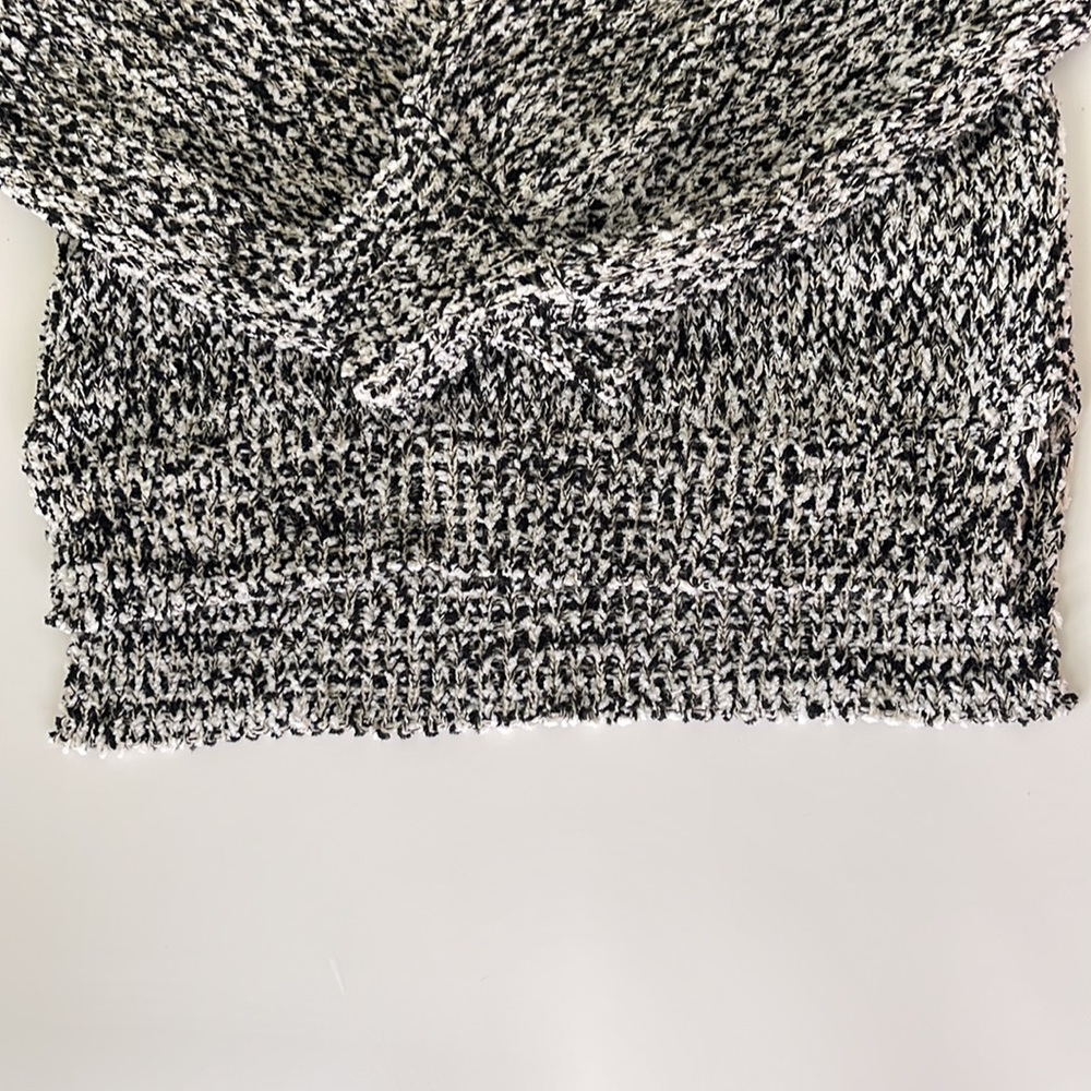 Dex Sweater - Picture 3 of 7